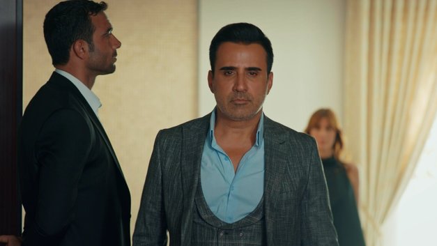 Aşk ve Mavi 73.Bölüm Fragmanı