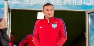 Rooney yine kulübede oturacak