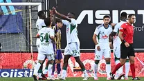Rizespor 10 kişiyle galip!