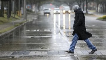 MARMARA'DA FIRTINA! SICAKLIK 6 DERECE DÜŞECEK | Bugün hava nasıl olacak? - Son dakika İstanbul, Ankara, İzmir hava durumu 7 Eylül 2022