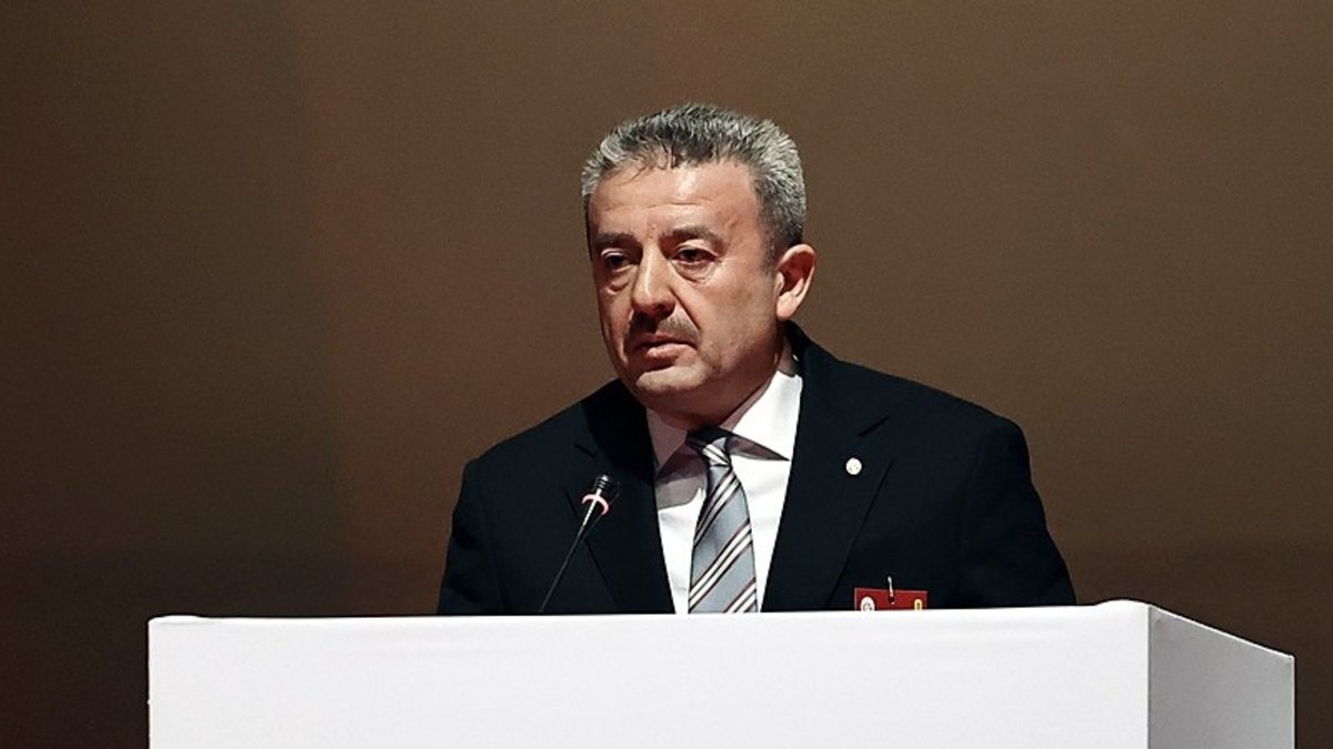 Galatasaray'da İbrahim Hatipoğlu görevinden istifa etti!
