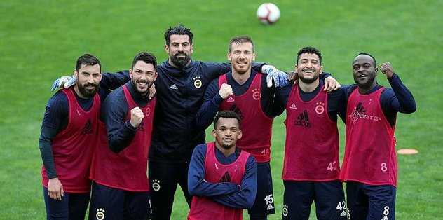 İşte Fenerbahçe'nin Galatasaray 11'i