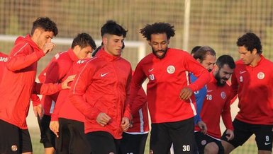 Antalyaspor'da 2 eksik