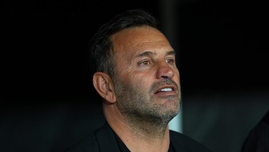 Galatasaray’da Okan Buruk müjdeyi verdi! Anlaştığımız oyuncular var