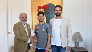 Mertens 2 yıl daha Napoli’de!