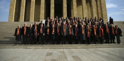 Galatasaraylılar Anıtkabir'de