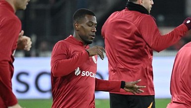 Gelen gideni arattı!