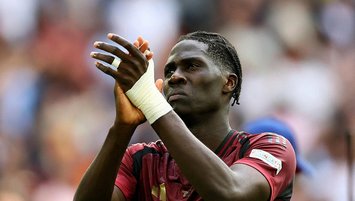 Aston Villa'dan rekor transfer