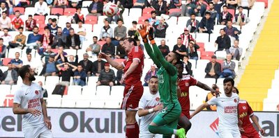 Sivas’ta gol kaçırma yarışı