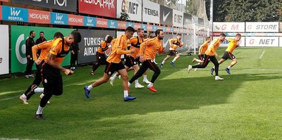 Galatasaray'da derbi hazırlıkları sürüyor