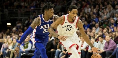 Raptors'ı DeRozan sırtladı