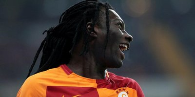 4'ü 1 Gomis etmedi!