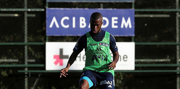 Fenerbahçe'de yeni transfer Enner Valencia antrenmanda! İşte idmandan görüntüler