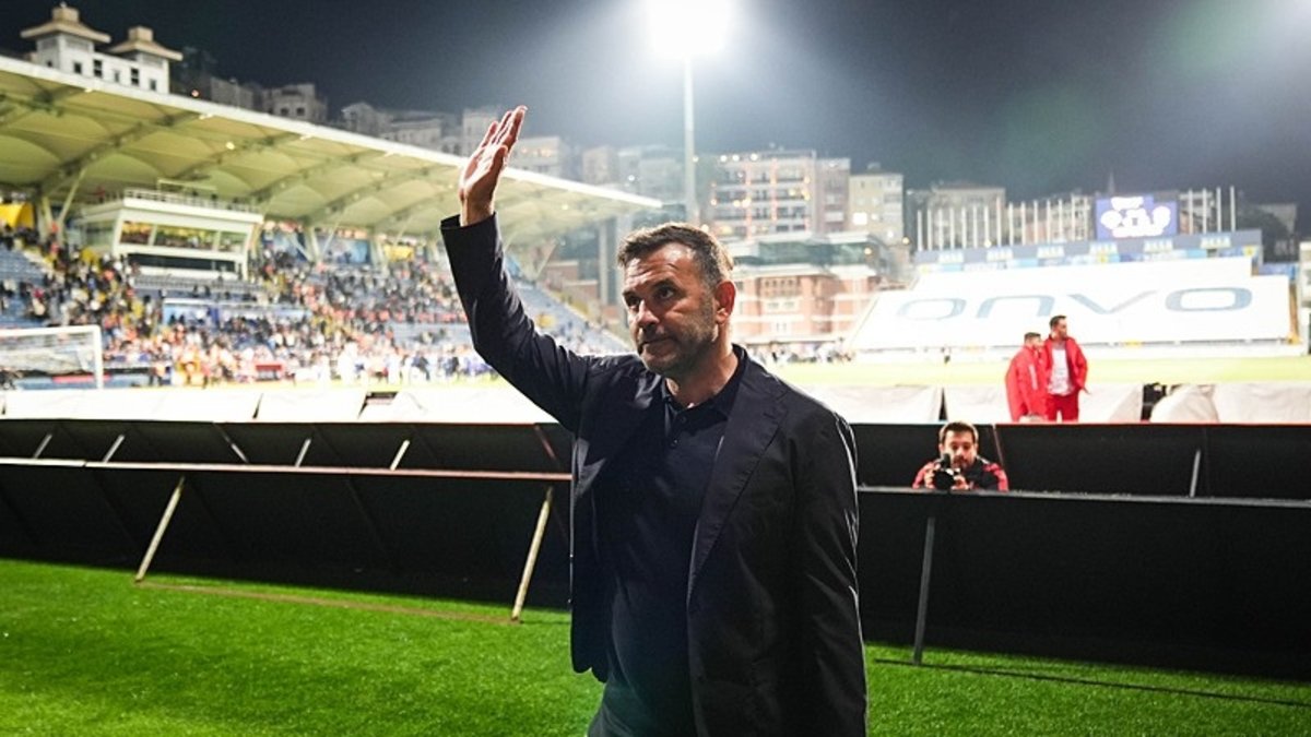 Galatasaray'dan savunmaya yerli takviyesi! Bedelsiz olarak gelebilir