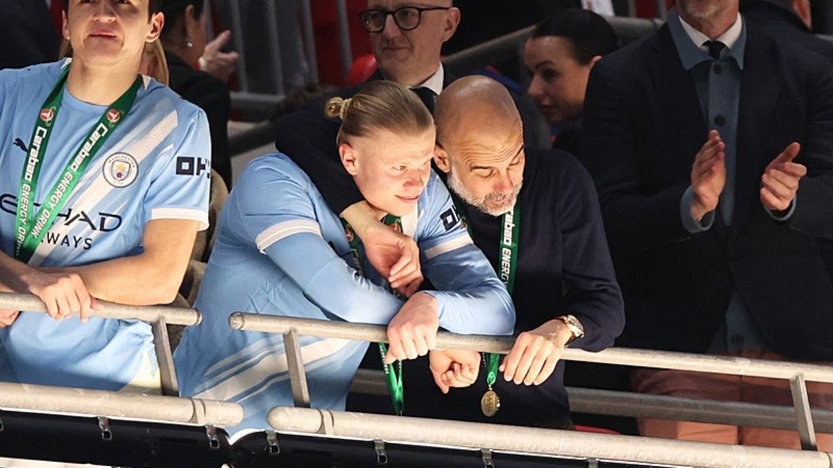 Manchester City'de Lig Kupası zaferi sonrası Haaland "Elhamdülillah" dedi.