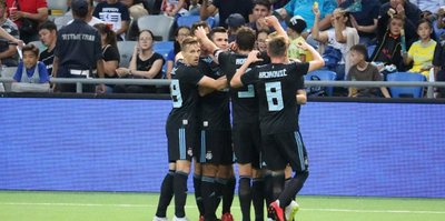 UEFA Şampiyonlar Ligi'nde Dinamo Zagreb, deplasmanda Astana'yı 2-0 yendi