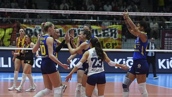 İzmir'de kazanan Fenerbahçe Medicana!