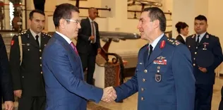 Küçükakyüz’e kutlama
