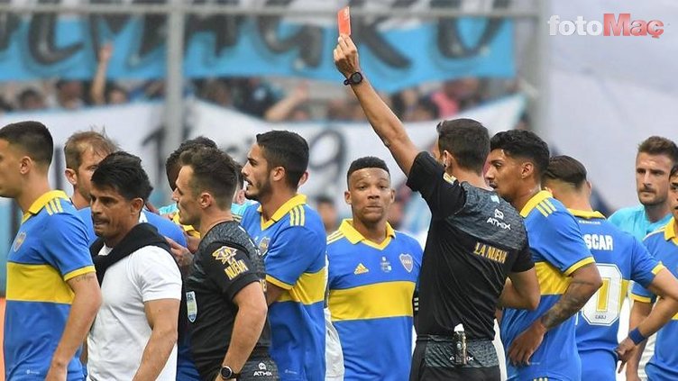 Boca Juniors-Racing Club karşılaşmasında ortalık karıştı! 10 kırmızı kart...