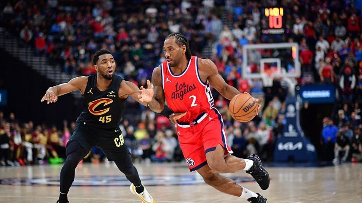 Clippers, Kawhi Leonard'ın 33 sayısıyla Cavaliers'ı 132-119 yendi Clippers, Kawhi Leonard'ın 33 sayısıyla Cavaliers'ı 132-119 yendi