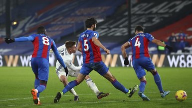 Crystal Palace-Leicester City: 1-1 (MAÇ SONUCU-ÖZET)
