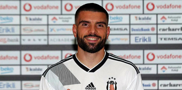 Rebocho ve Roco seneye yolcu