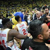 Fenerbahçe Beko’ya EuroLeague’den ceza!