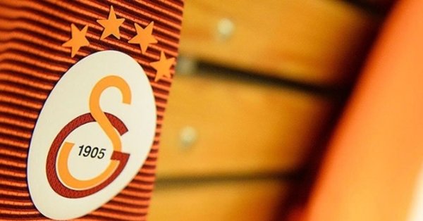 Gozler Komsu Da Galatasaray A Yunan Sag Bek Son Dakika Galatasaray Haberleri Fotograflari F