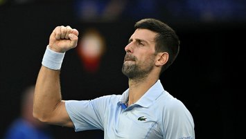 Novak Djokovic yarıladı