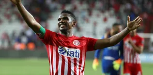 Eto’o’ya unvan için 2 gol gerekli