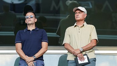 Jose Mourinho, Başakşehir'de tribünde