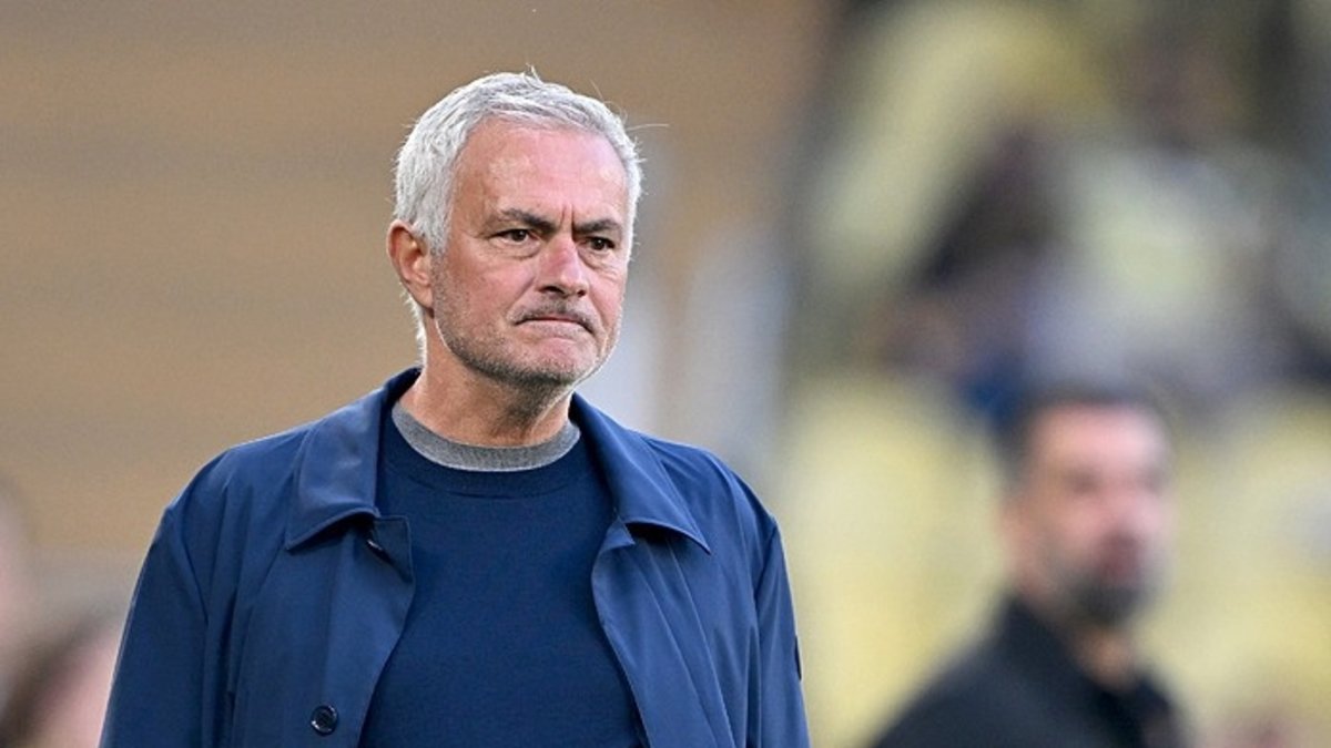 FENERBAHÇE HABERLERİ - Jose Mourinho'yu istediler! O rakam ortaya çıktı FENERBAHÇE HABERLERİ - Jose Mourinho'yu istediler! O rakam ortaya çıktı