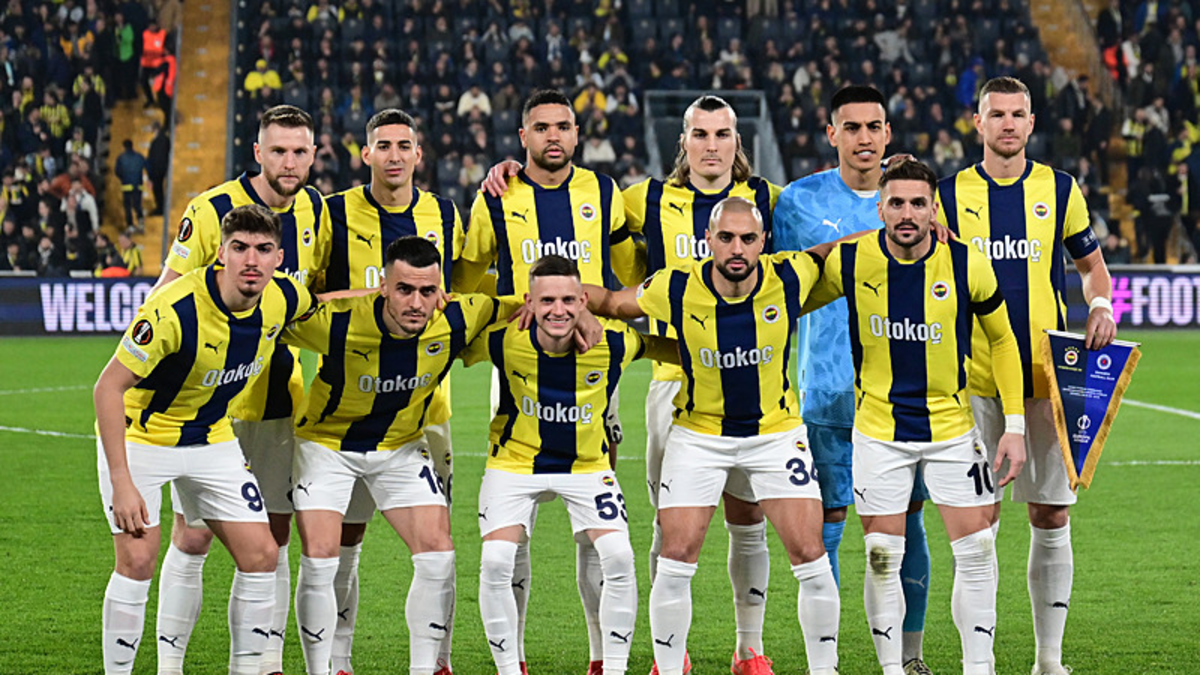 F.Bahçe'de ayrılık! Mourinho o yıldızları sildi F.Bahçe'de ayrılık! Mourinho o yıldızları sildi