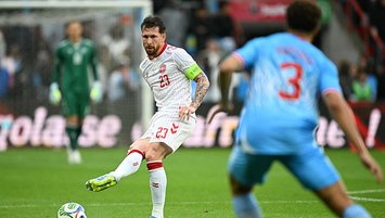 Beşiktaş'tan orta sahaya Höjbjerg hamlesi!