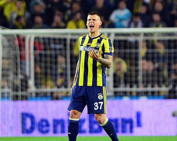 Skrtel E Kulup Araniyor Son Dakika Fenerbahce Haberleri Fotomac