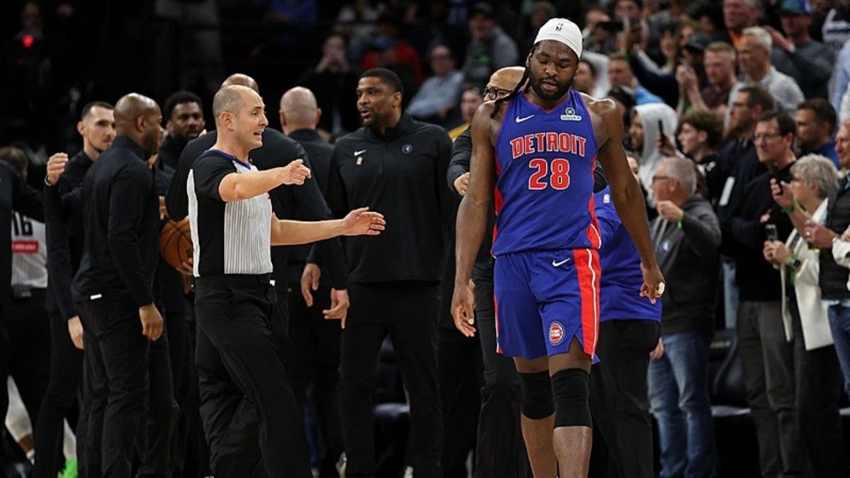 Timberwolves-Pistons maçında ortalık karıştı! 5 oyuncu ve 2 antrenör ihraç edildi Timberwolves-Pistons maçında ortalık karıştı! 5 oyuncu ve 2 antrenör ihraç edildi