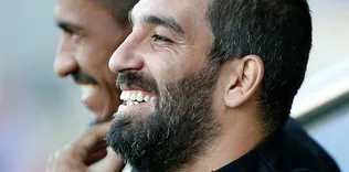 Arda Turan’dan örnek hareket