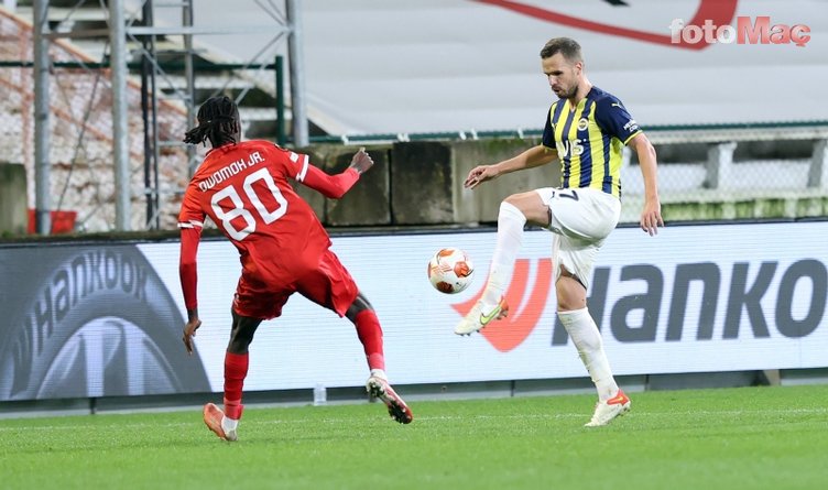 SPOR HABERİ - İrfan Can Kahveci'den Fenerbahçe-Galatasaray derbisi öncesi açıklamalar! "G.Saray'a oranla..."