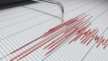 Japonya'da 7,4 büyüklüğünde deprem yaşandı! Tsunami uyarısı