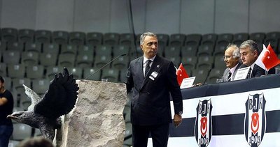 Ahmet Nur Çebi ezici farkla başkan seçildi