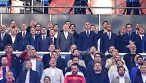 Spor Bakanı Bak da tribünde