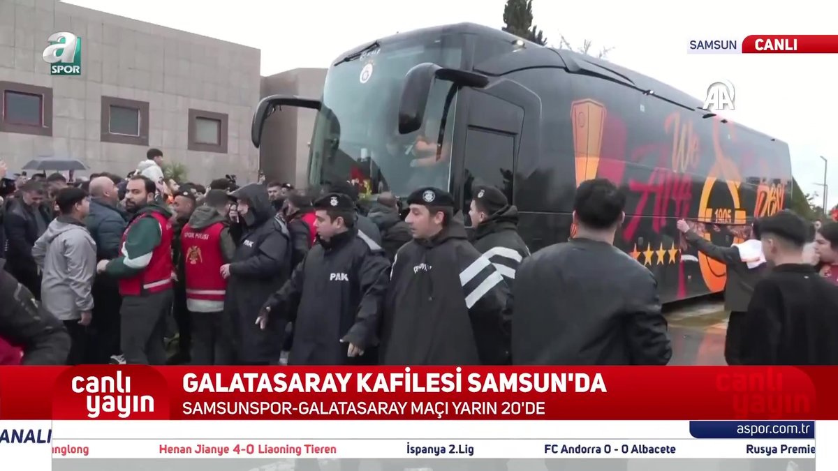 Galatasaray kafilesi Samsun'da coşkuyla karşılandı!