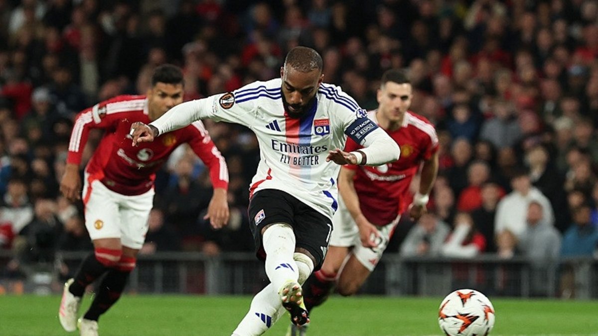 TRANSFER HABERLERİ | Beşiktaş'tan Lacazette bombası! TRANSFER HABERLERİ | Beşiktaş'tan Lacazette bombası!