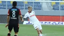 Alkışlar Berat Özdemir’e