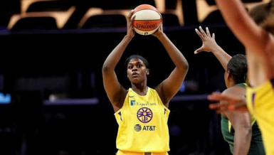 Yeni transfer Kalani Brown Kayseri’ye geldi!