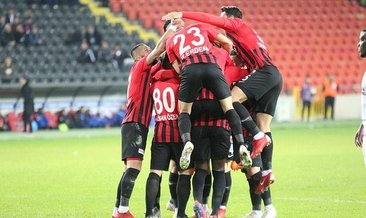 Gazişehir evinde güldü