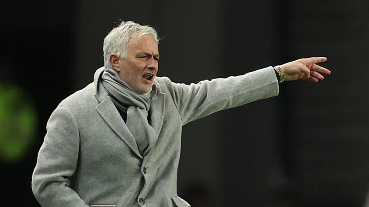 Fenerbahçe'de Jose Mourinho için karar verildi! Gelecek sezon...