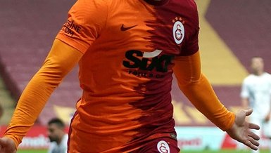 Galatasaray'da Emre Akbaba kararı! Yeni sözleşmede o madde...