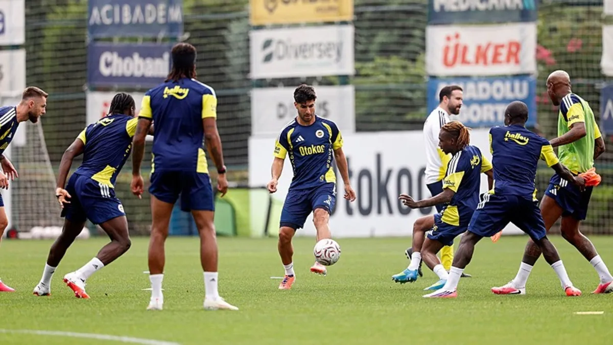 Türkiye: Fenerbahçe Has Announced Its Squad for the Away Leg of the UEFA Champions League Third Qualifying Round Second Match Against Sturm