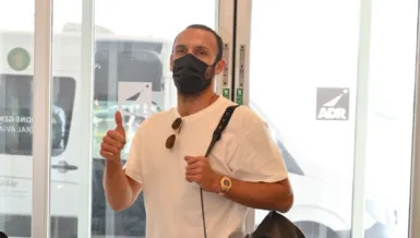 Son dakika: Vedat Muriqi resmen Lazio'da!
